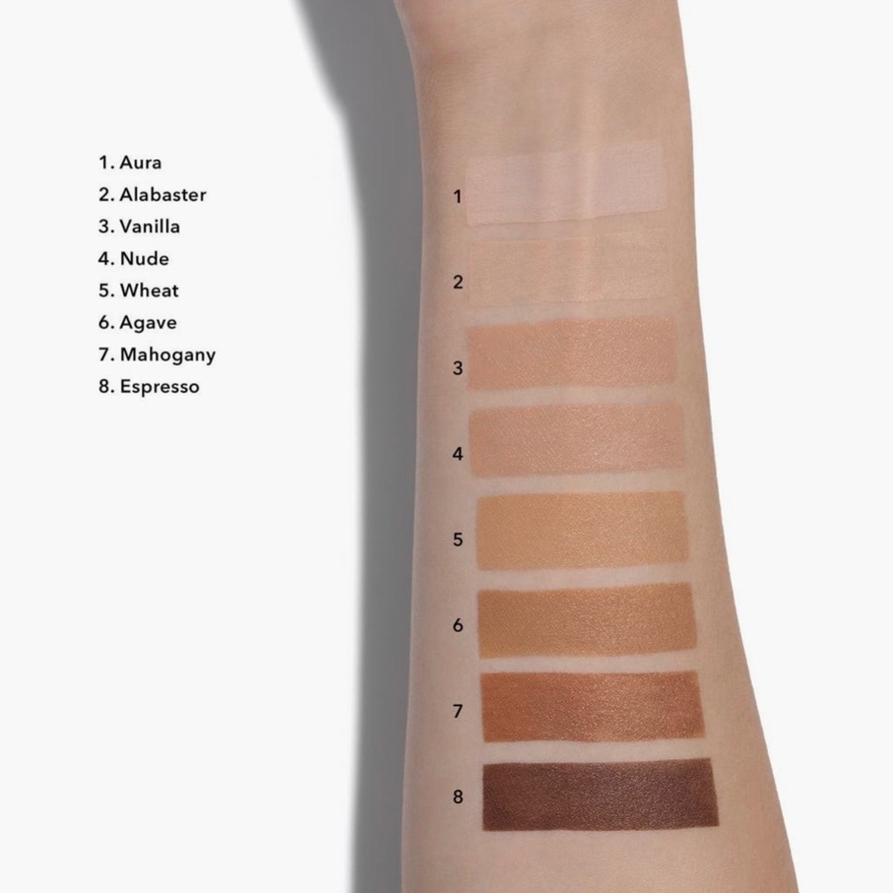 Alabaster Chantecaille Future Skin Cushion Skincare Foundation Refill - Picture 3 of 5